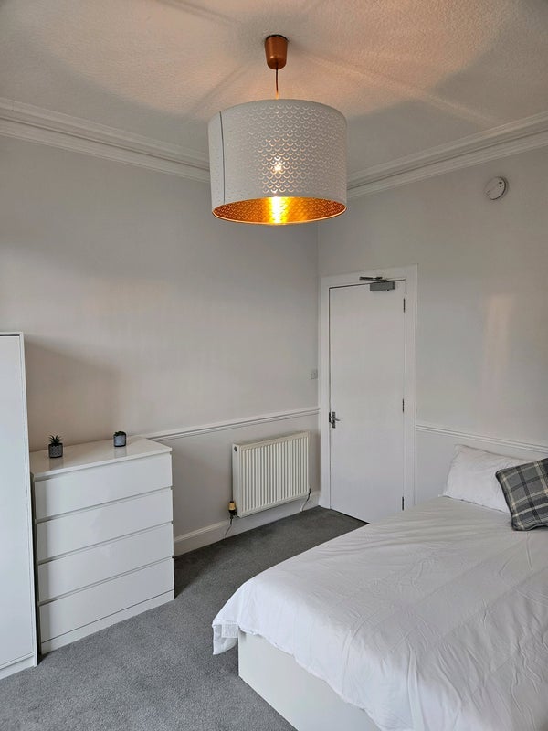 Room North Junction Street in City of Edinburgh