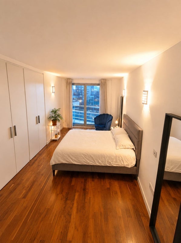 Room Fairmont Avenue in Greater London