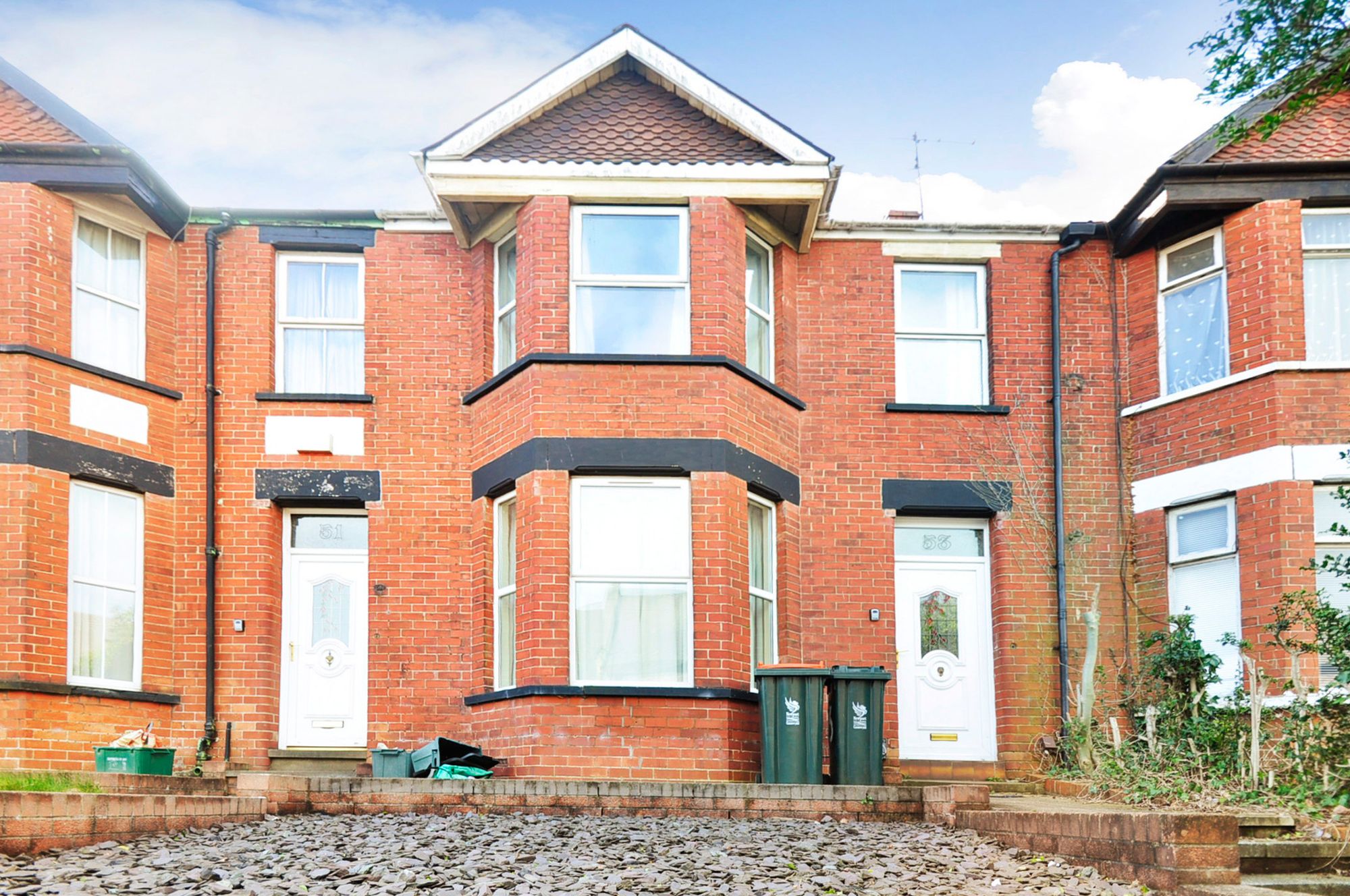 Room Risca Road in Newport