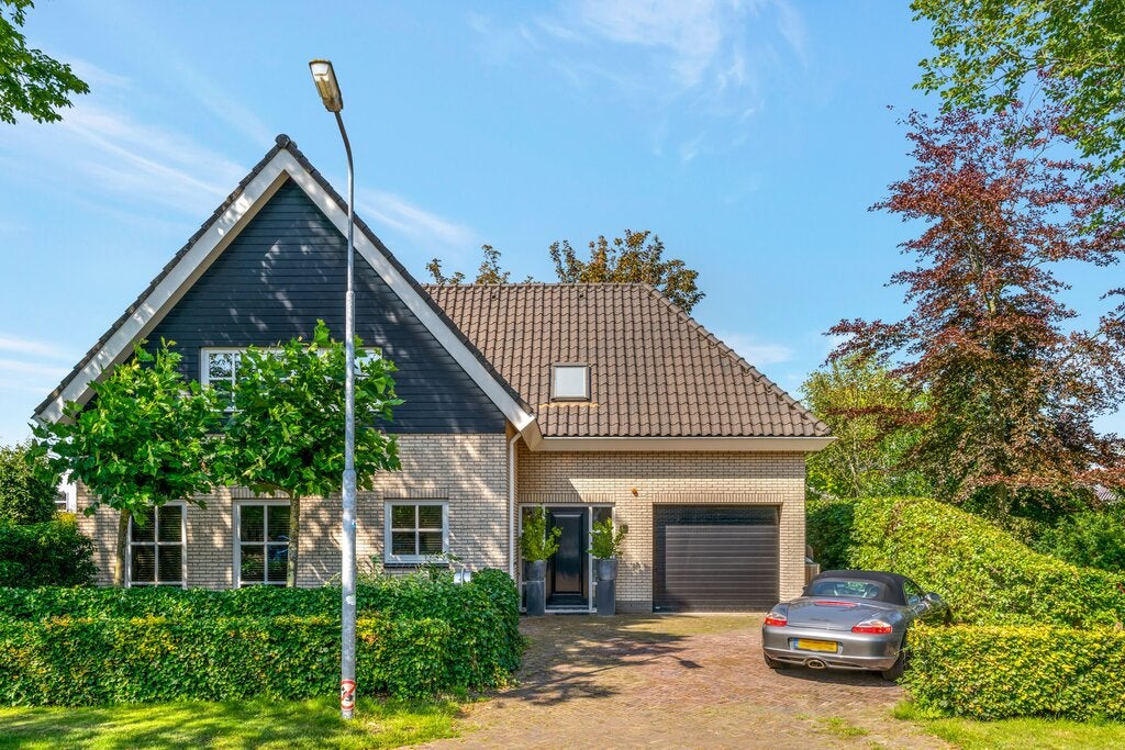 House Visweg in Limmen