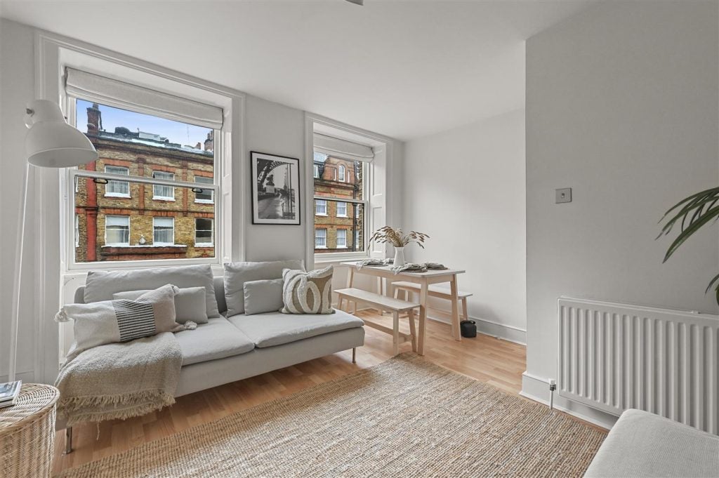 Flat Nottingham Place in City of Westminster