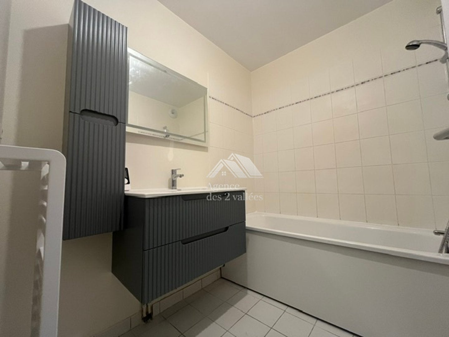 Appartement Impasse Jean de la Fontaine à Margny-lès-Compiègne