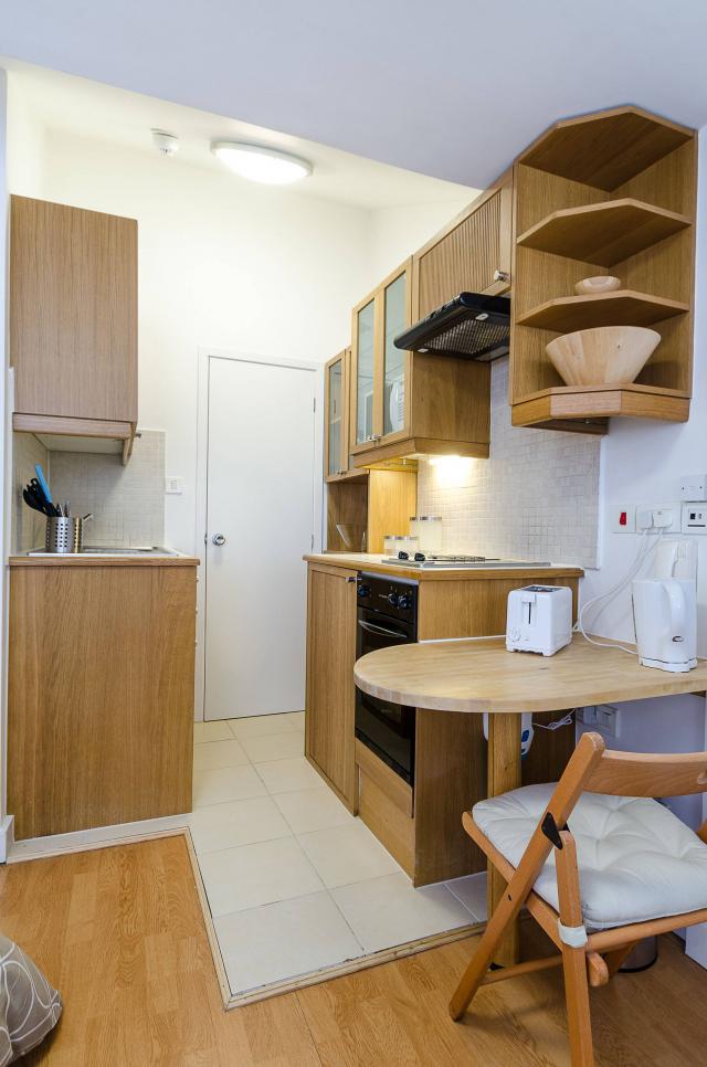 Flat Gloucester Street in City of Westminster