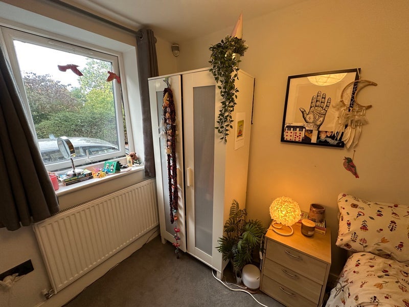 Room Cotswold Road North in Bristol