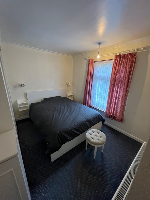 Room Spring Road in Ipswich