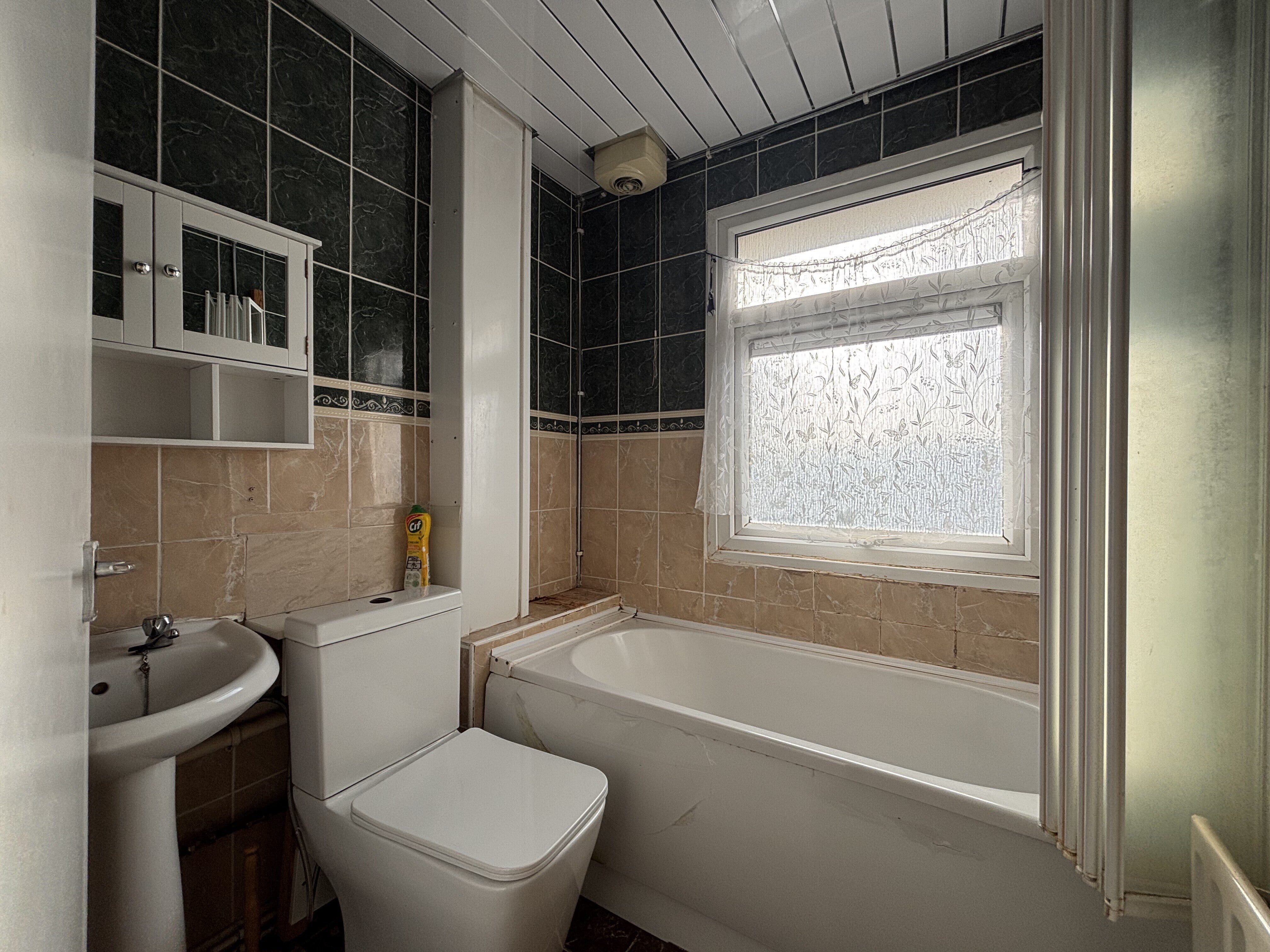 House Tame Close in Walsall