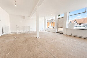 Flat Arbon Court in East Hertfordshire