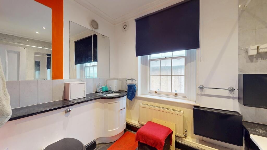 Flat Craven Street in City of Westminster
