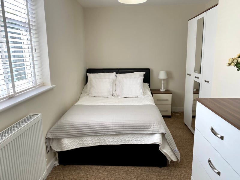 Room Marion Crescent in Greater London