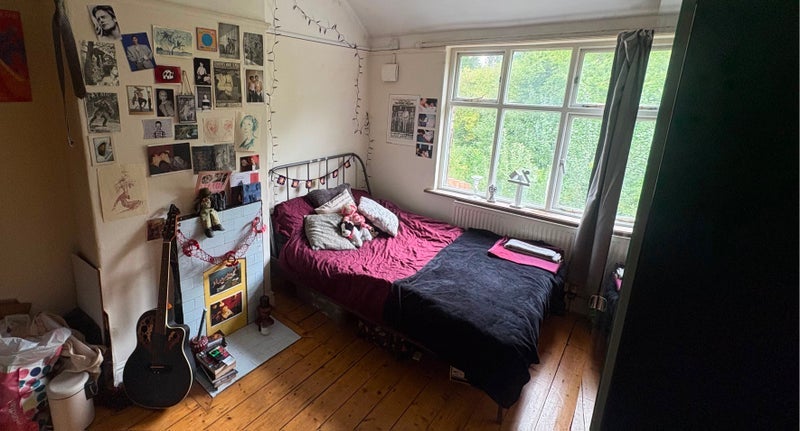 Room Mornington Crescent in Manchester