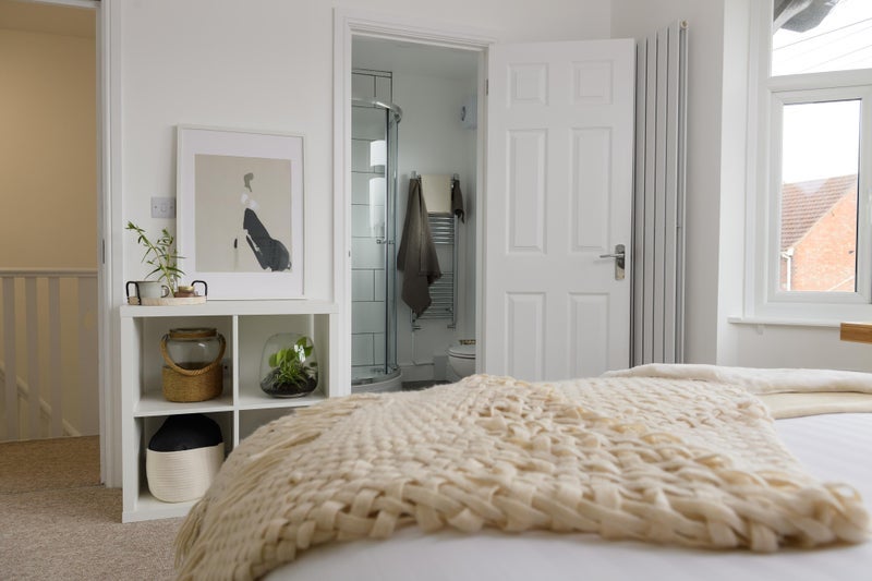 Room Teign Bank Road in Hinckley and Bosworth