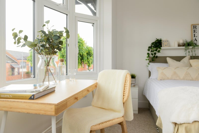 Room Teign Bank Road in Hinckley and Bosworth