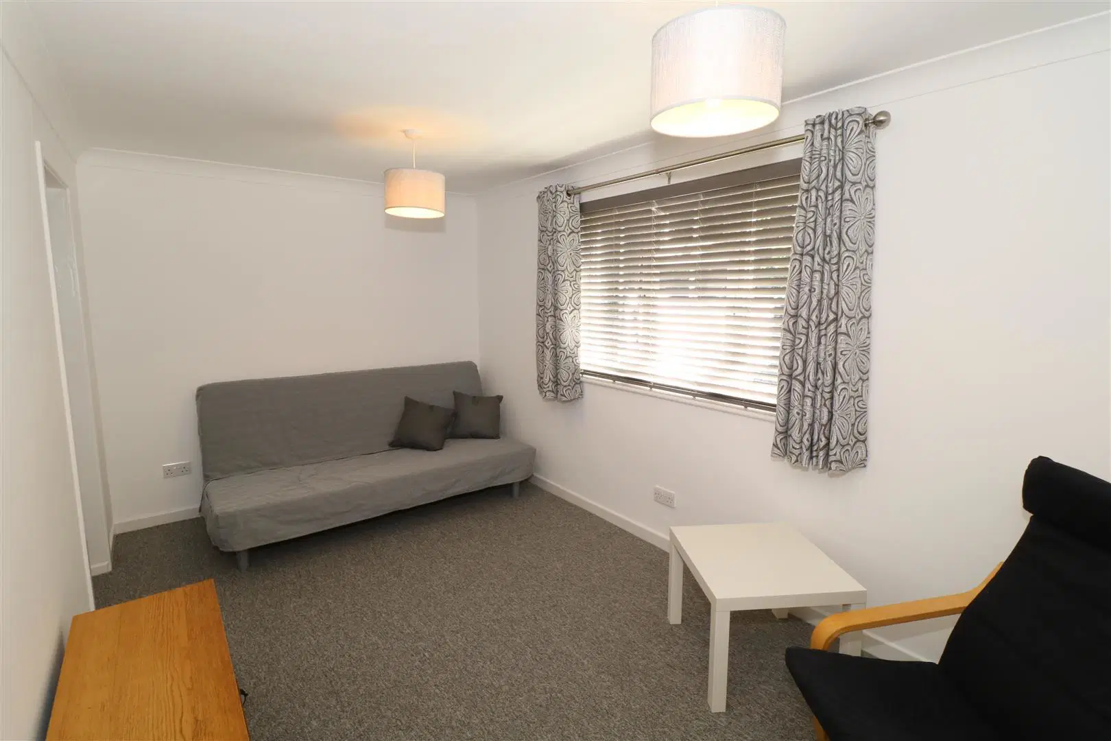 Flat Ebourne Close in Kenilworth