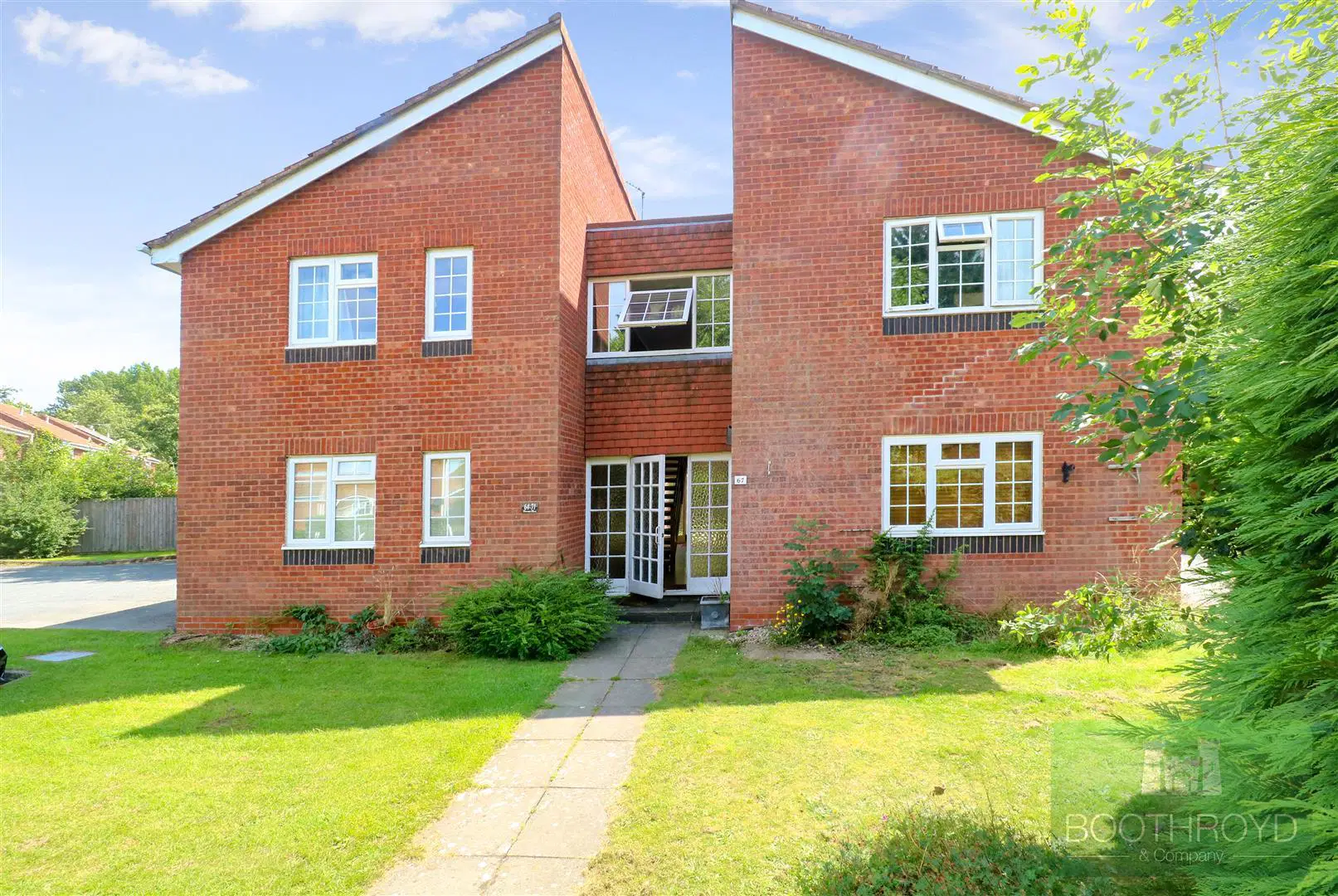 Flat Ebourne Close in Kenilworth