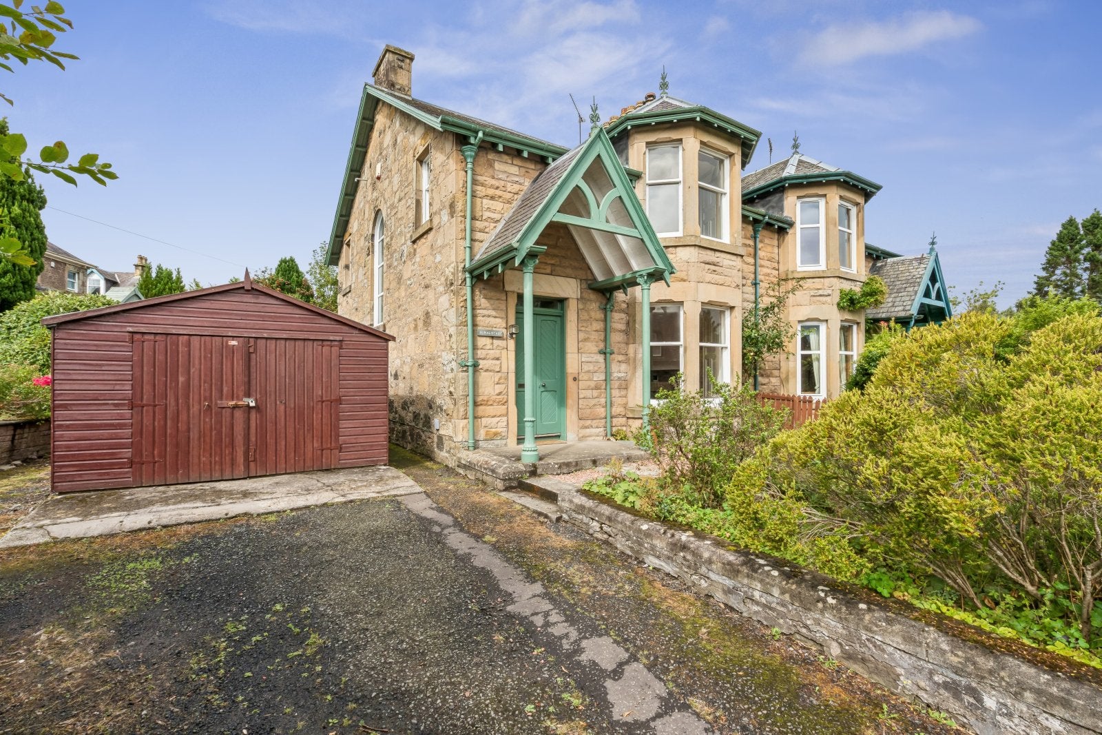 House Springbank Crescent in Dunblane