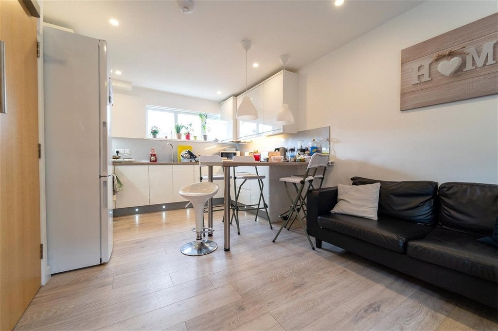 Room Leeson Walk in Birmingham