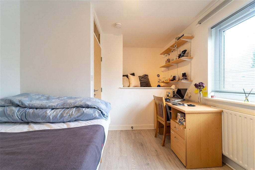 Room Leeson Walk in Birmingham