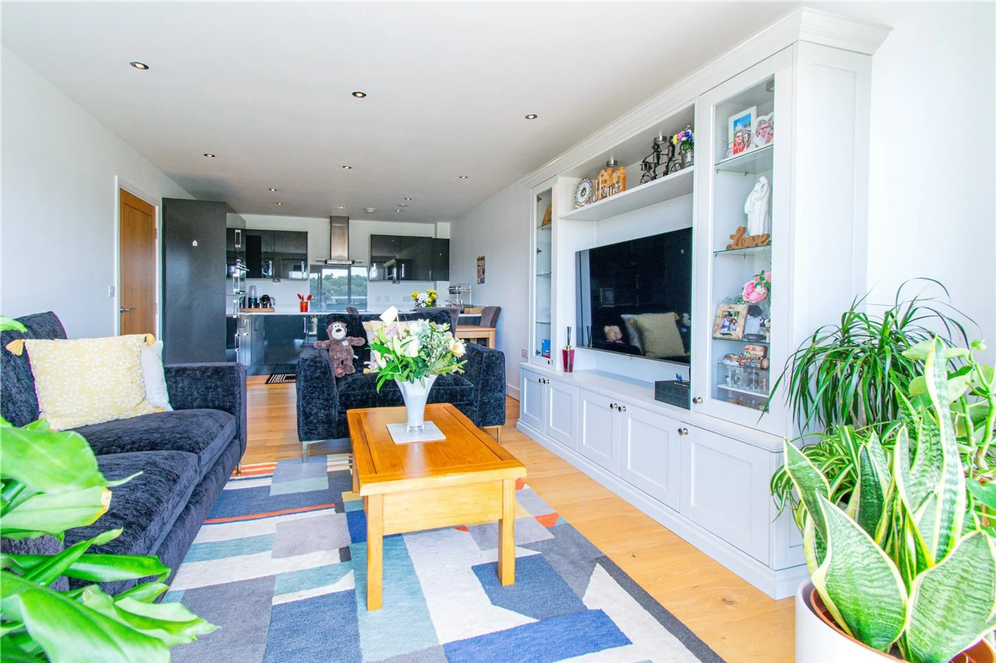 Flat Kingman Way in Greenham