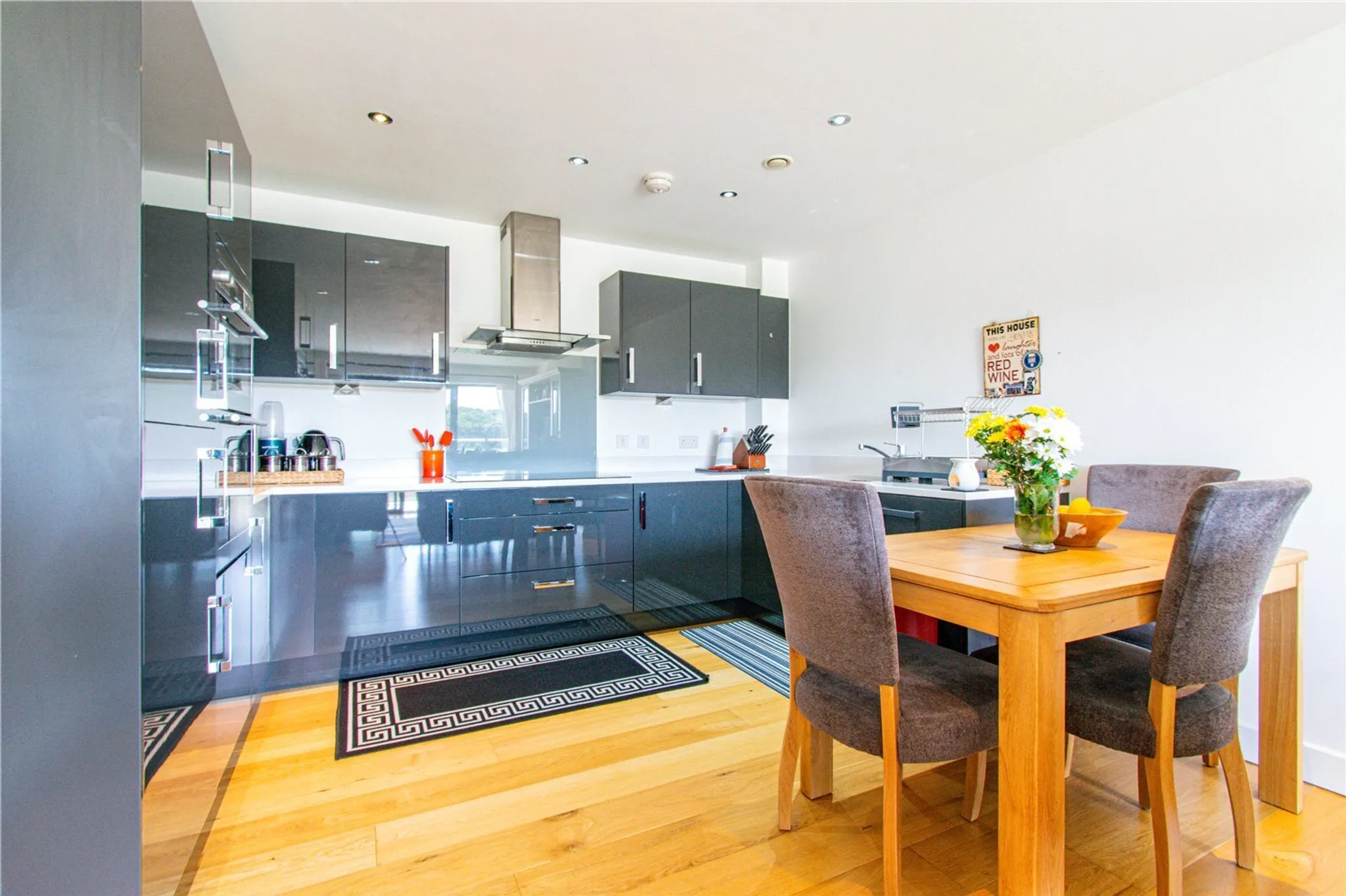 Flat Kingman Way in Greenham