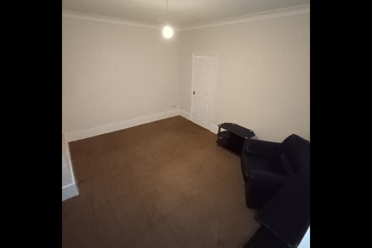 Flat Laleham Road in Greater London