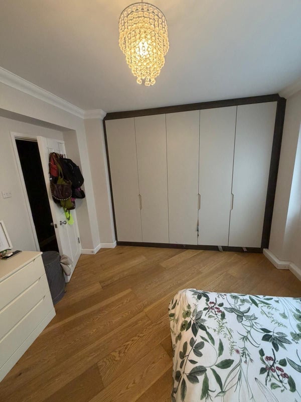 Flat Gloucester Terrace in City of Westminster