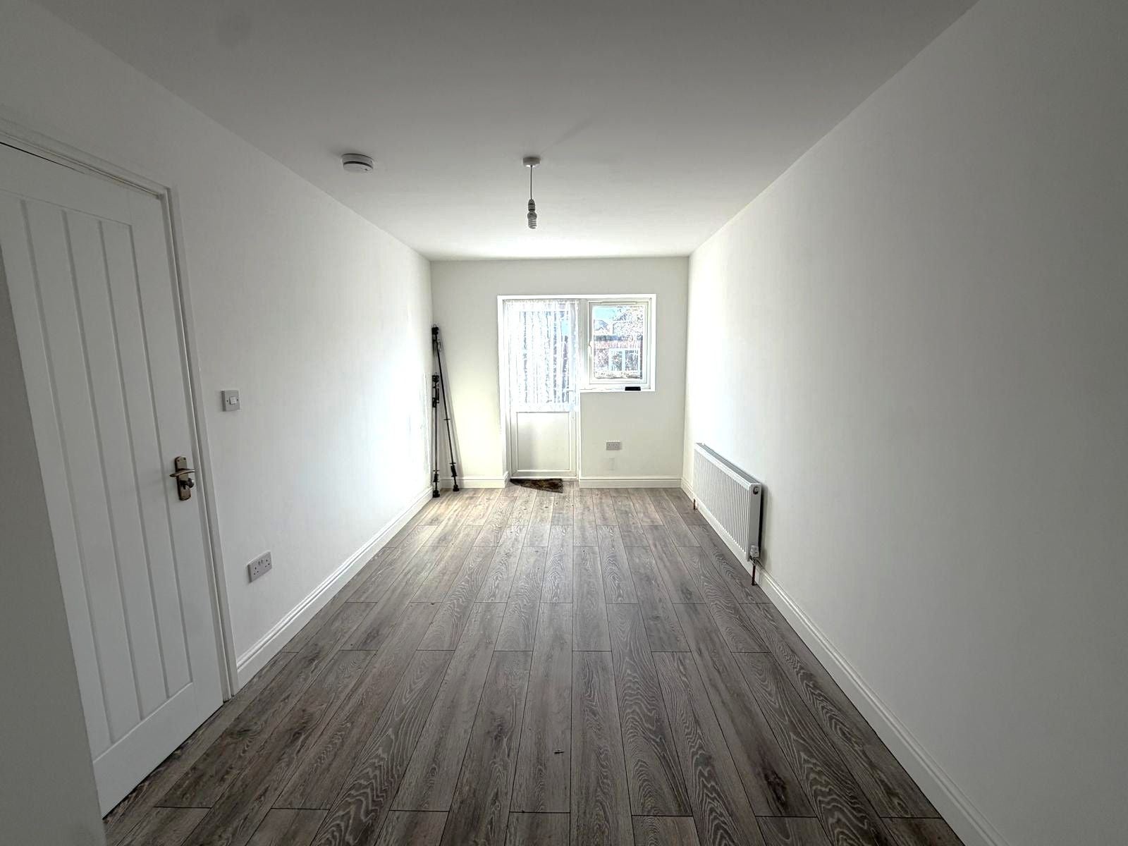 Flat Stamford Close in Greater London