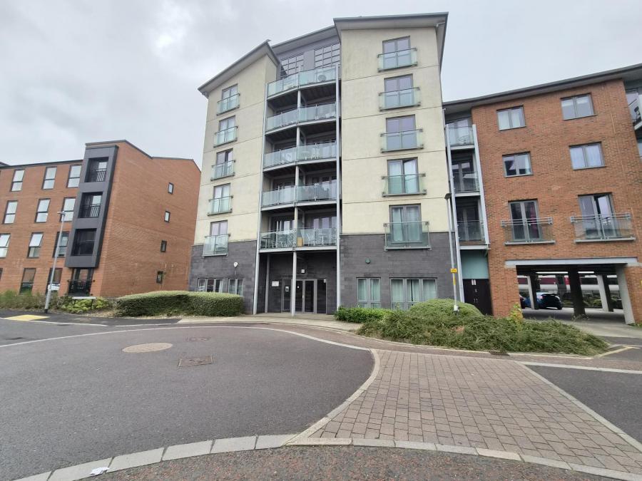 Flat Worsdell Drive in Gateshead