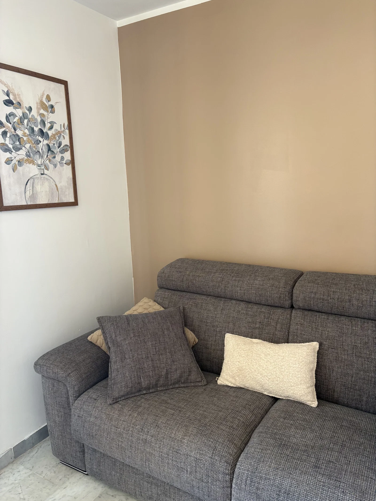 Chambre Rue Ch. Perrault à Cagnes-sur-Mer
