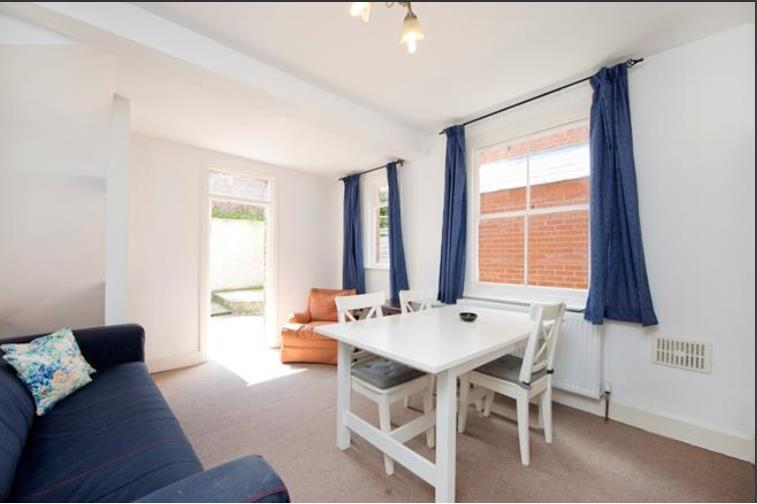 Flat Parfrey Street in Greater London