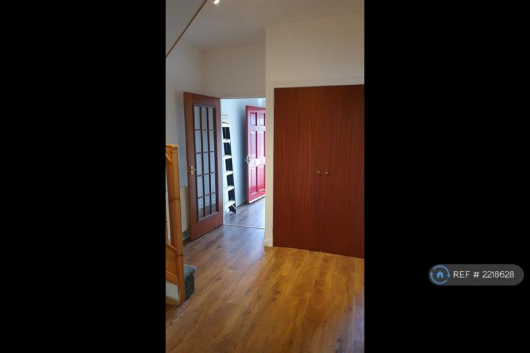 Flat Abbotswell Road in Aberdeen City