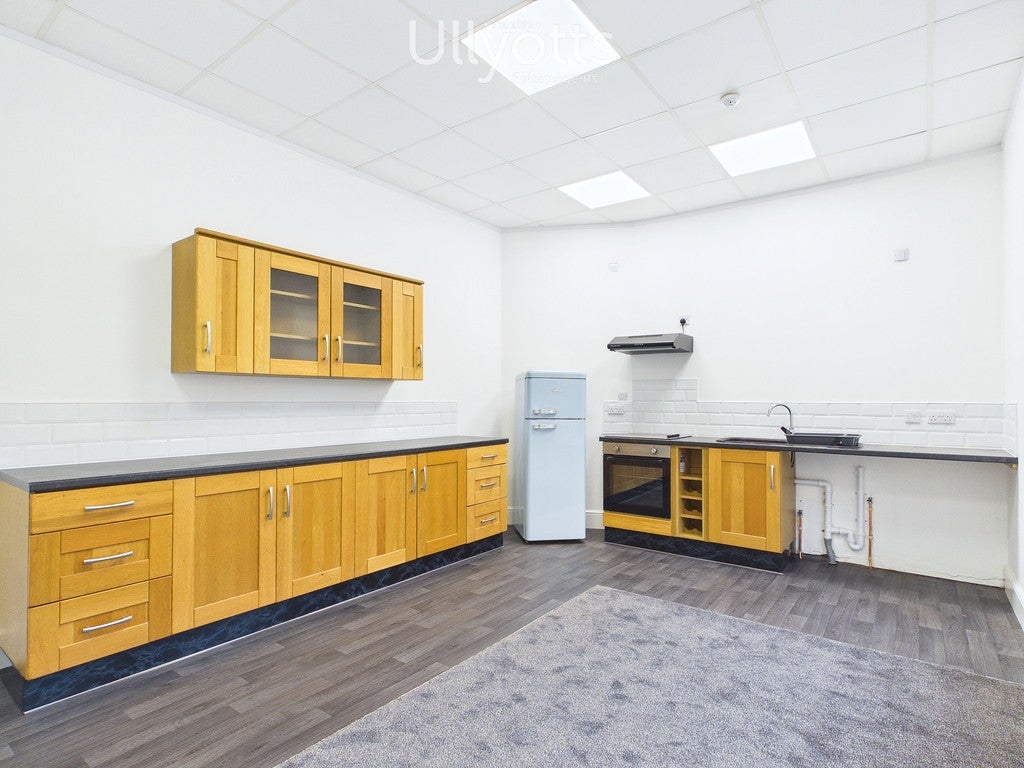 Flat Wycliffe Lane in Bridlington