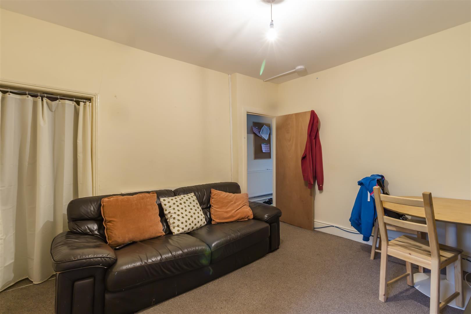 Flat Wood Road in Pontypridd