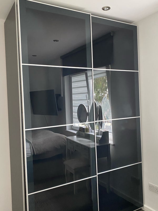 Room Grangecliffe Gardens in Greater London