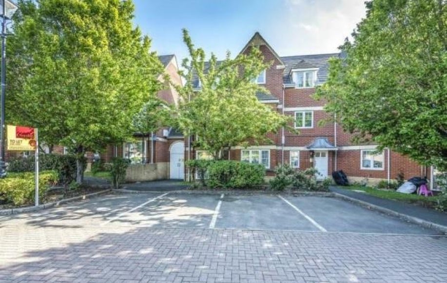 Flat Meyseys Close in Oxford