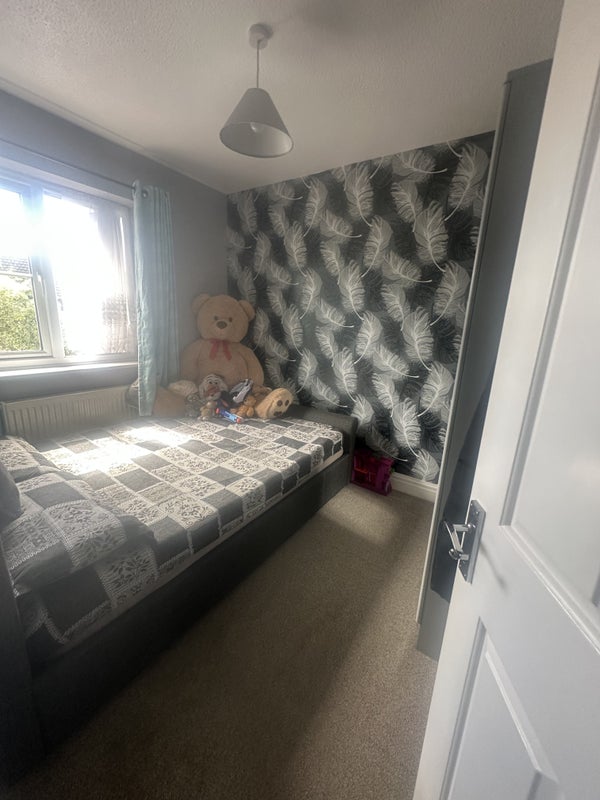 Room Village Gate in Chelmsford