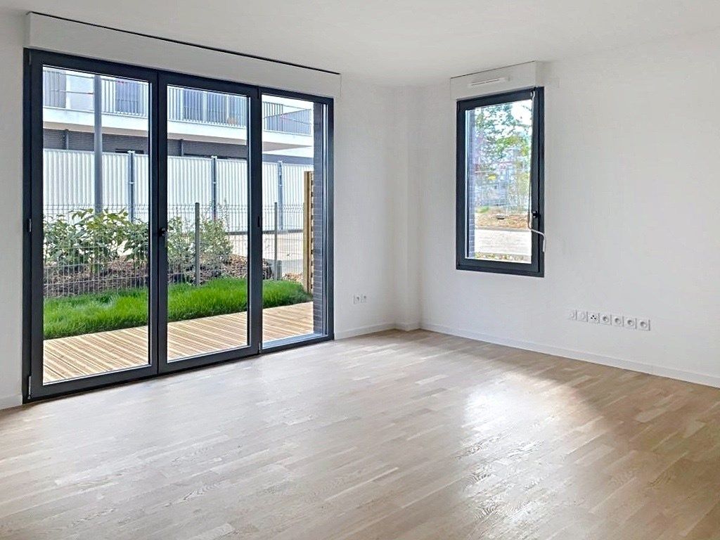 Flat Rue Lionel Terray in Rueil-Malmaison