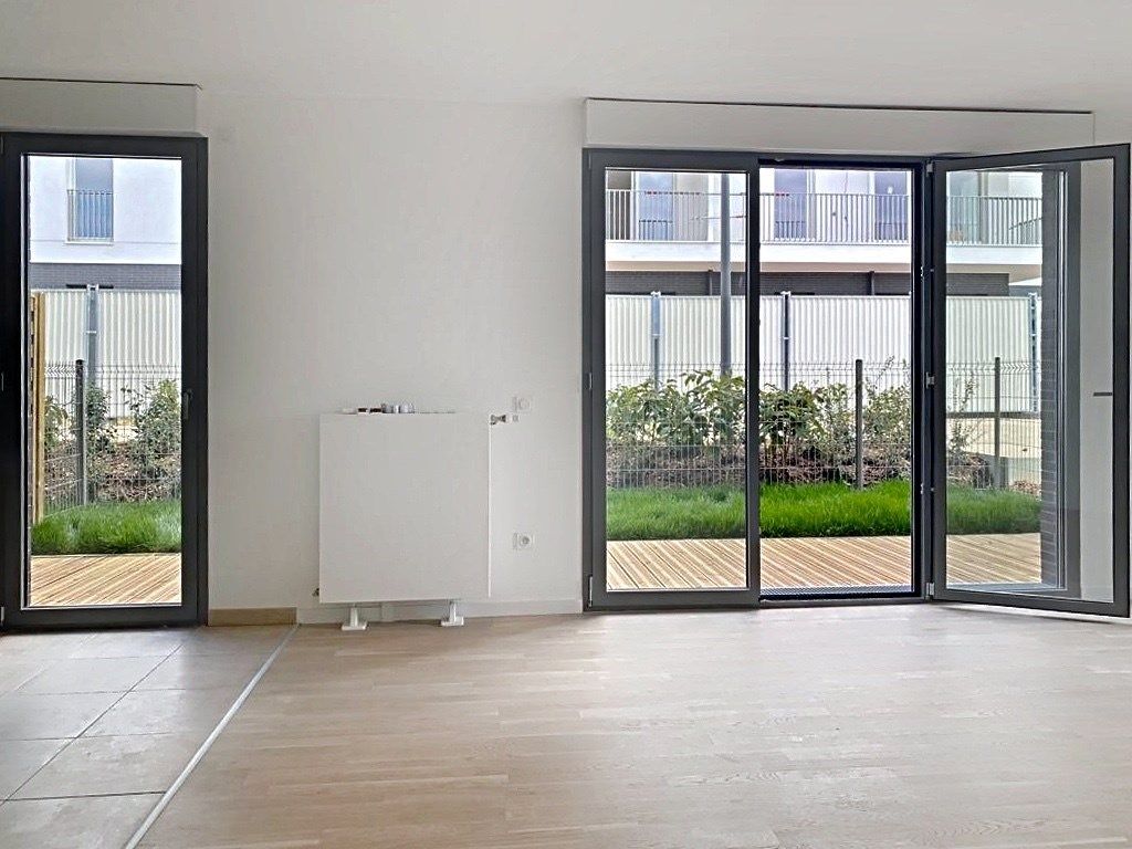 Flat Rue Lionel Terray in Rueil-Malmaison