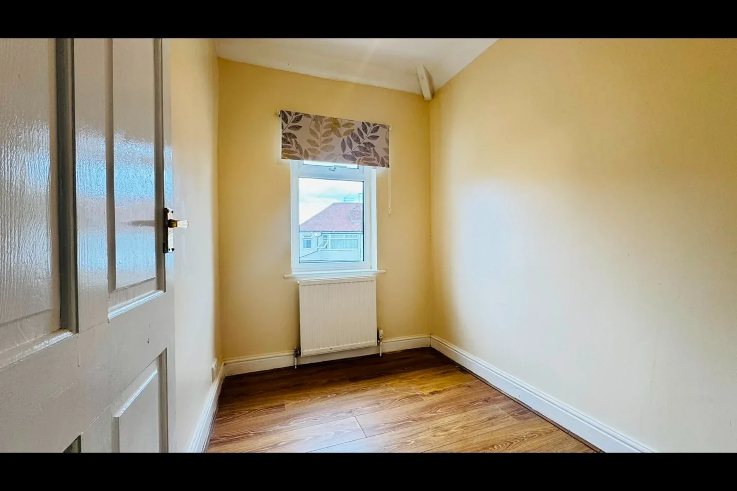 House Lathkill Close in Greater London