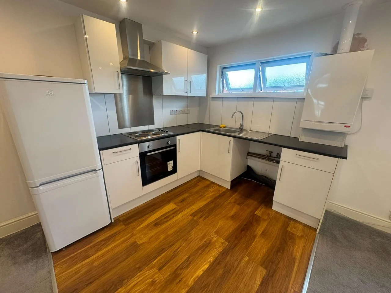 Flat Lancaster Road in Greater London