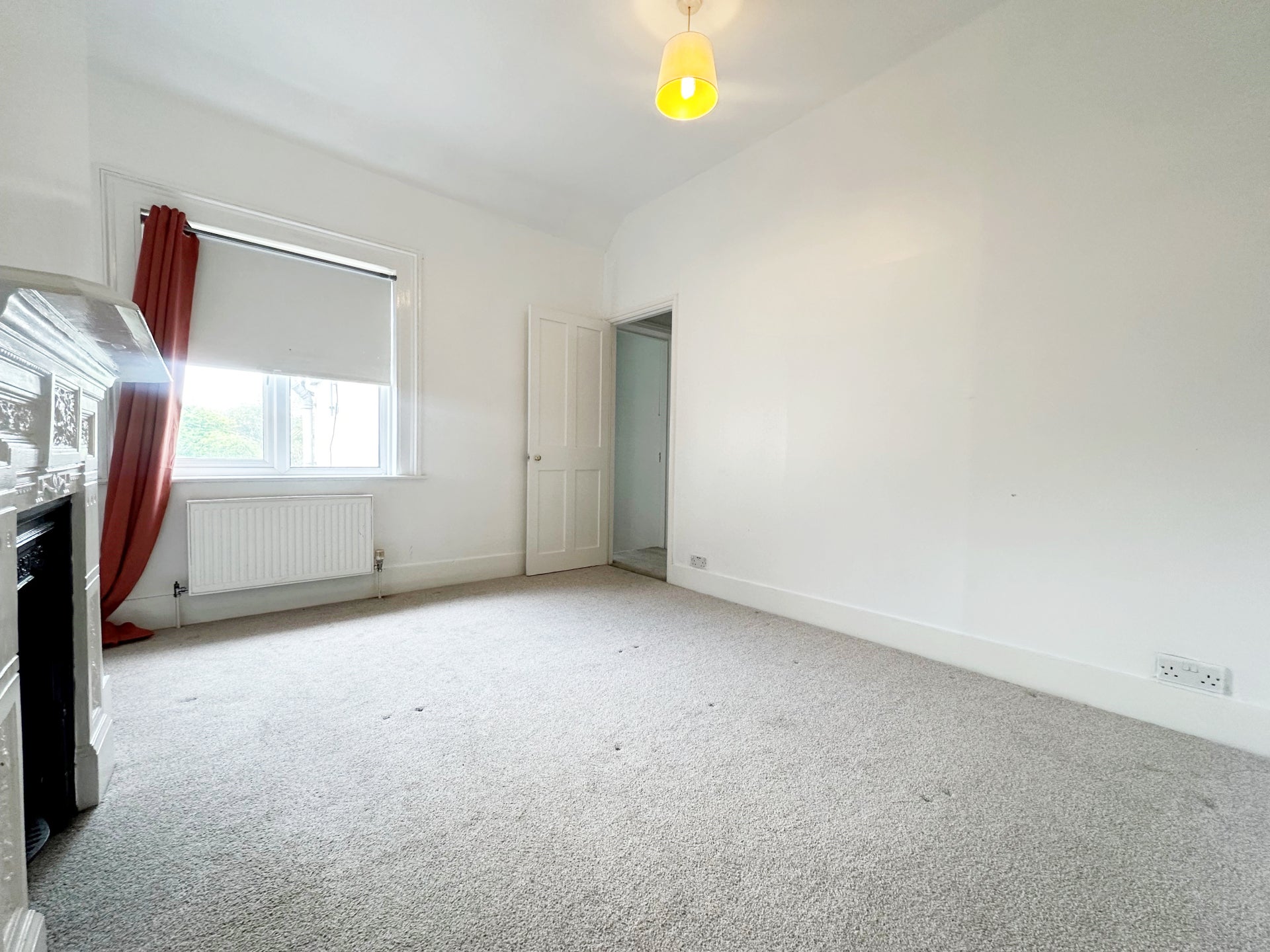 Flat Sevenoaks Way in Greater London