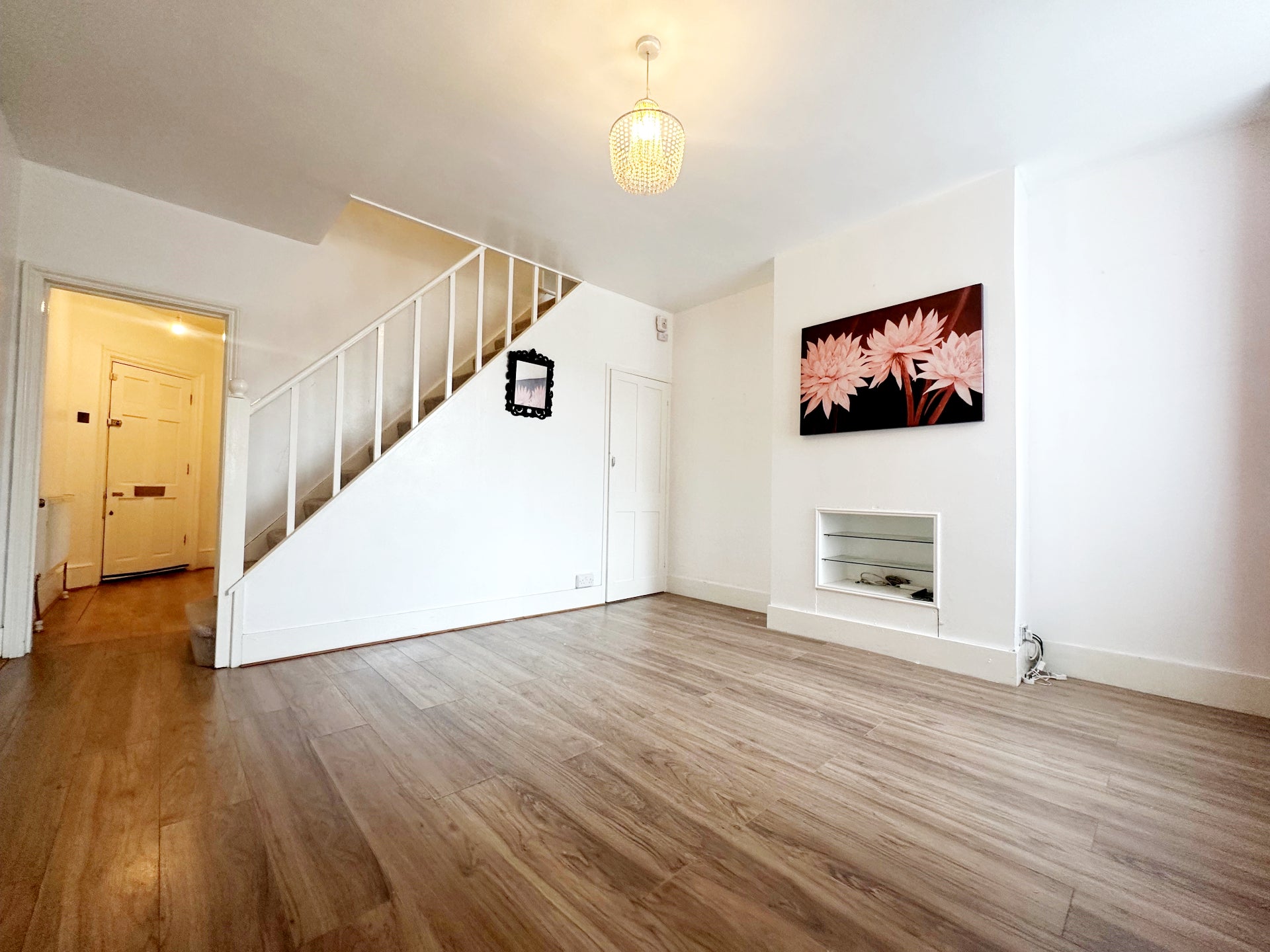 Flat Sevenoaks Way in Greater London