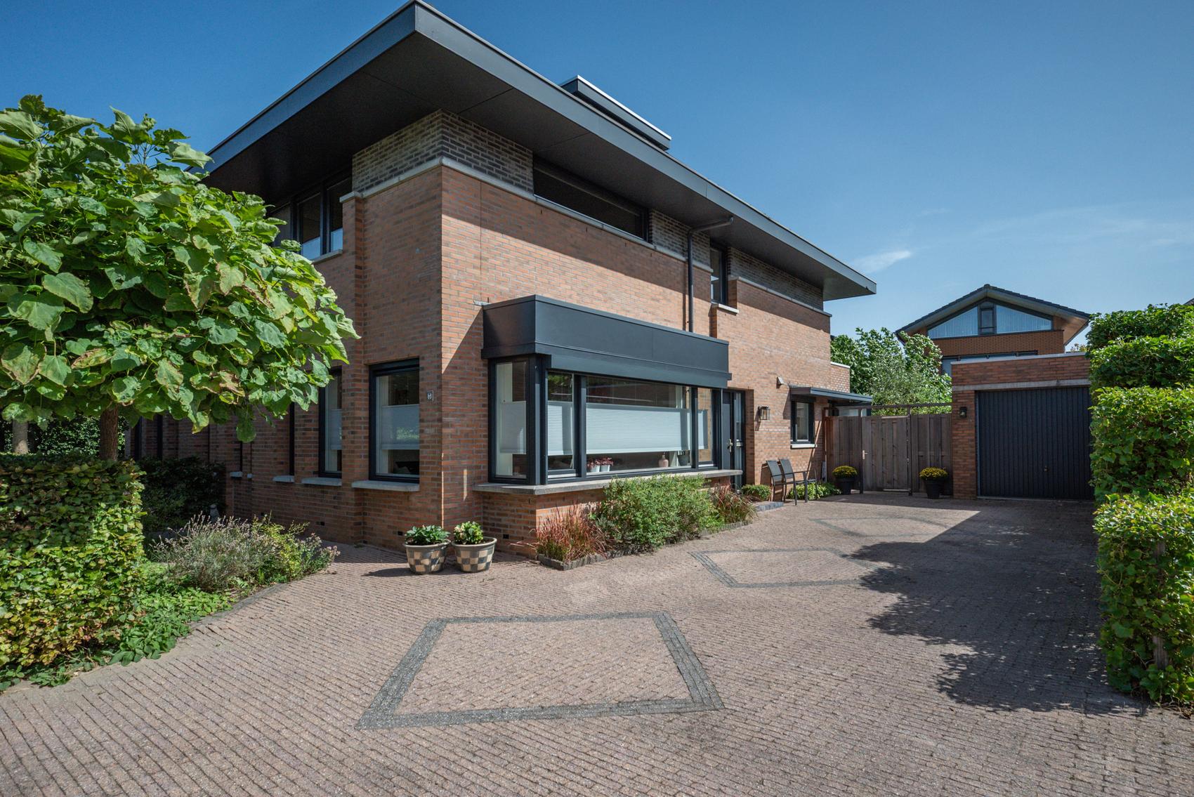 Huis Madelieftuin 3 in Bergschenhoek