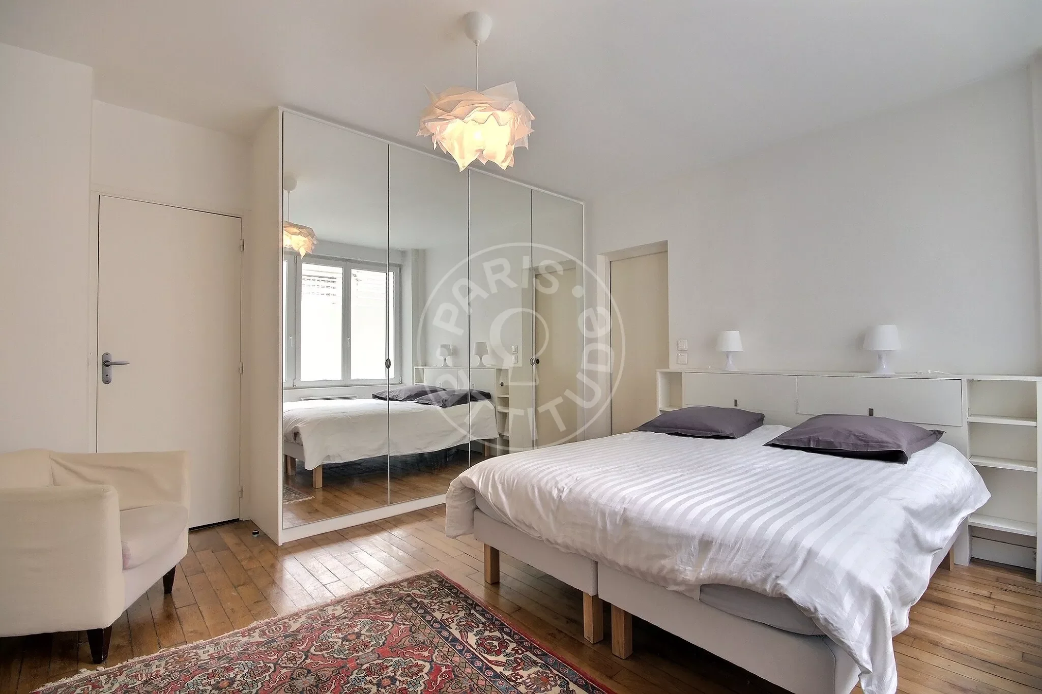 Flat Rue de Liège in Paris