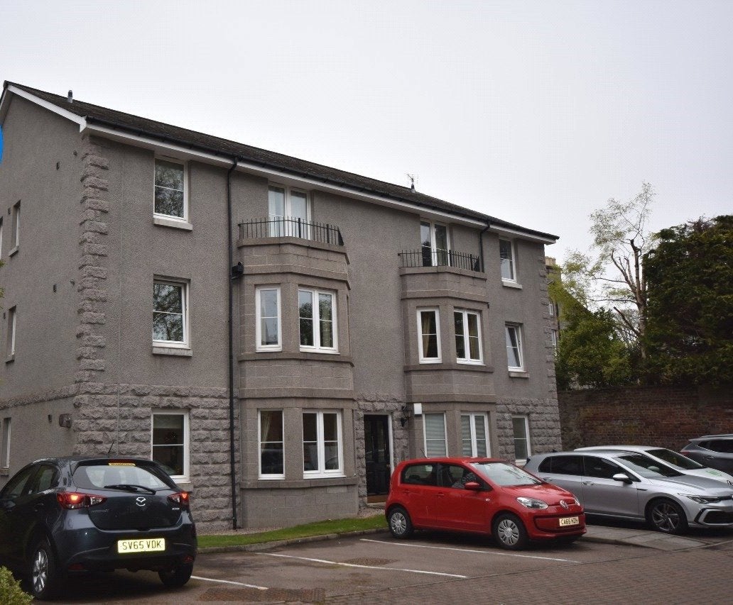 Flat Fairfield Way in Aberdeen City