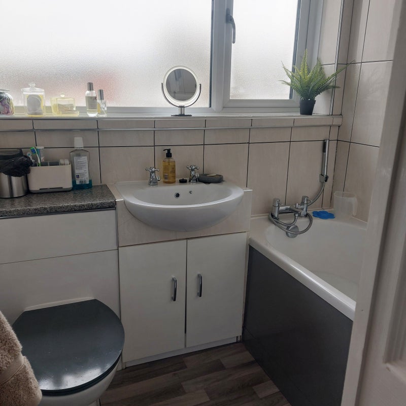 Room Bevington Close in Bristol