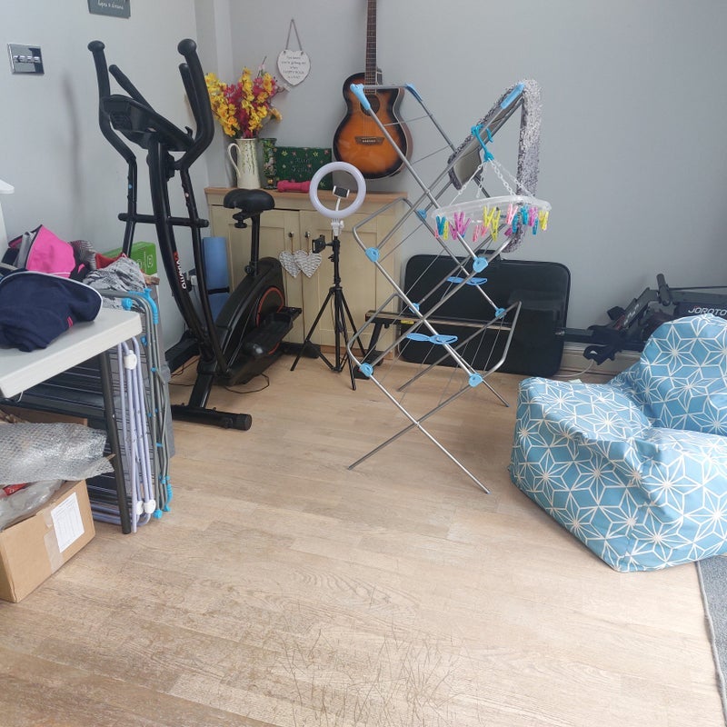 Room Bevington Close in Bristol