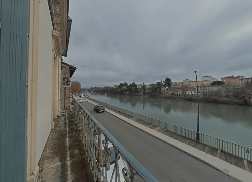 Appartement Place Maurice Faure à Romans-sur-Isère