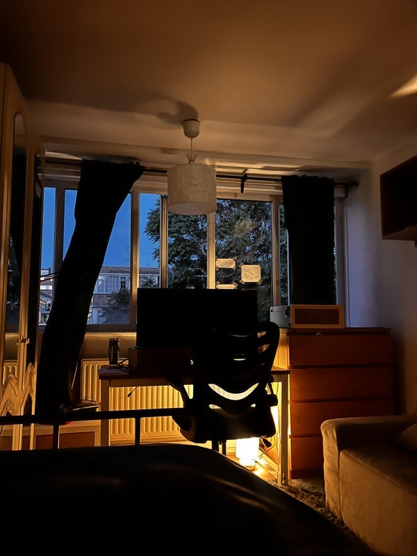 Room Clark Street in Greater London