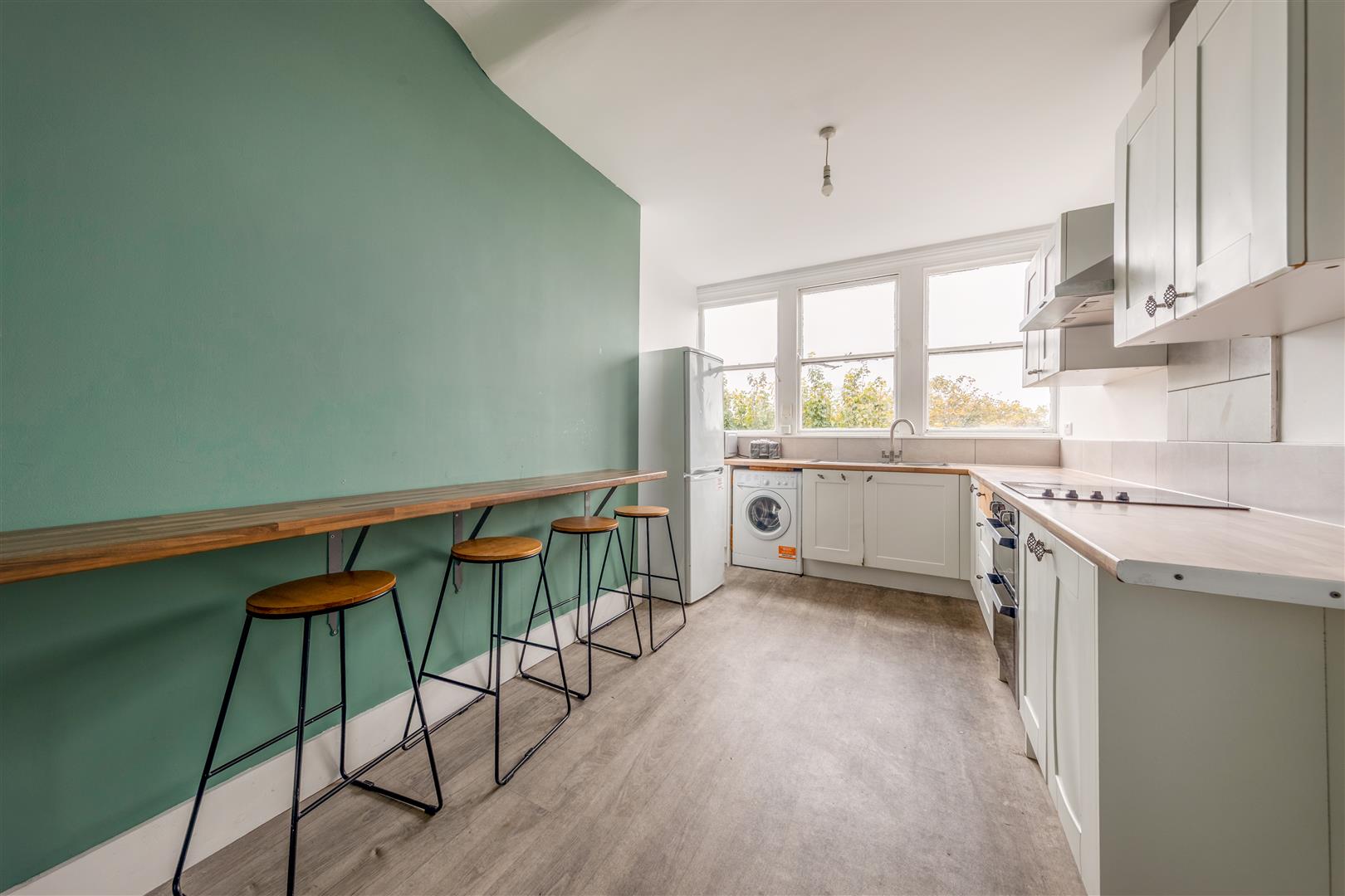 Flat Cromwell Road in Portslade by Sea