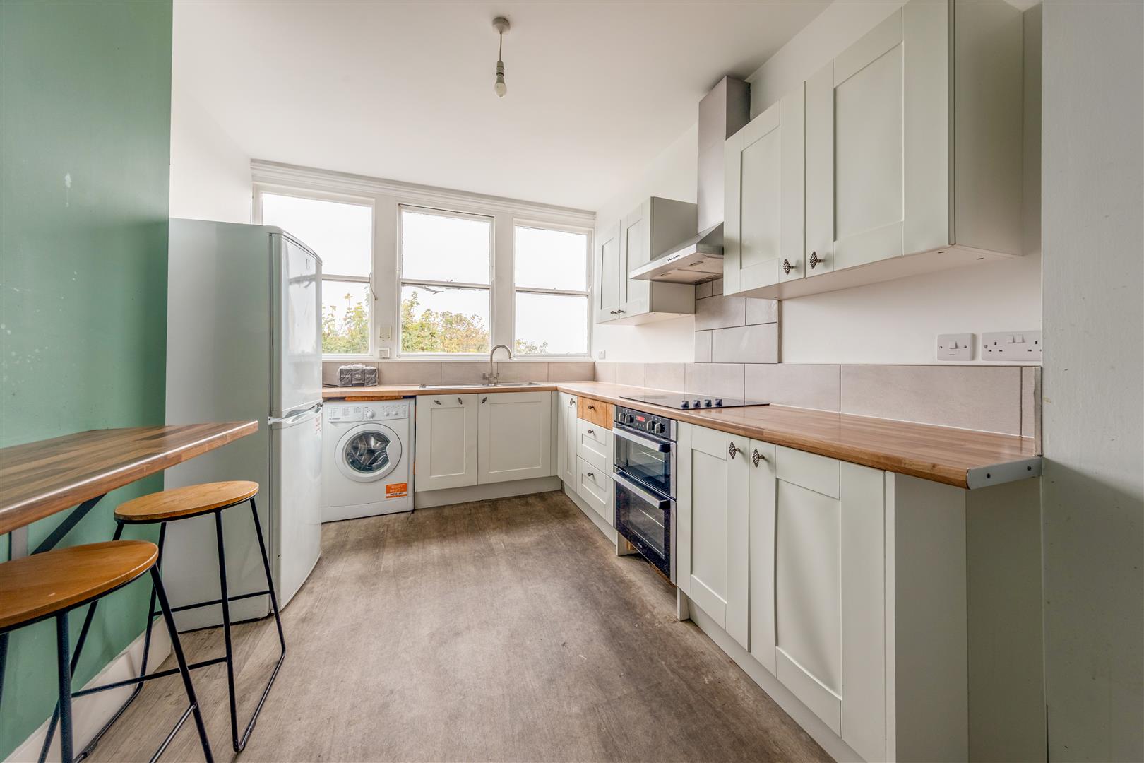 Flat Cromwell Road in Portslade by Sea